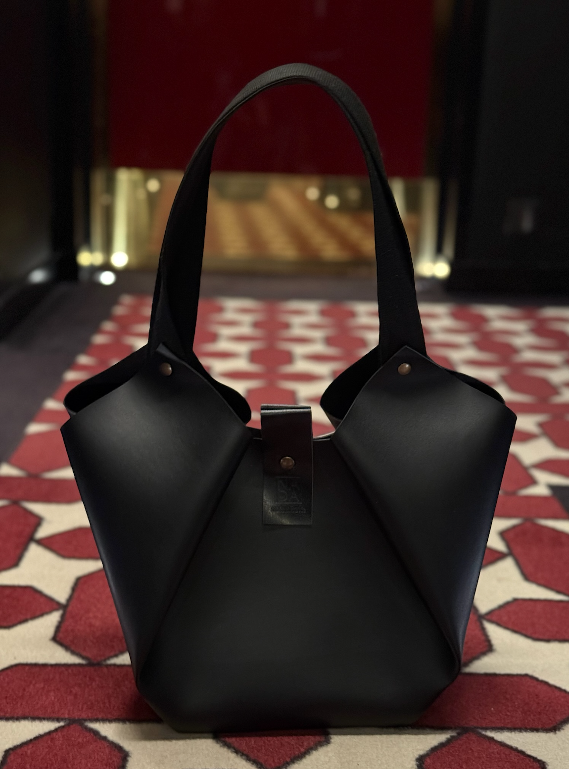 NADA Vegan Tulip Handbag