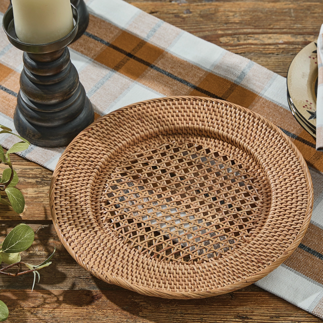 Rattan Charger