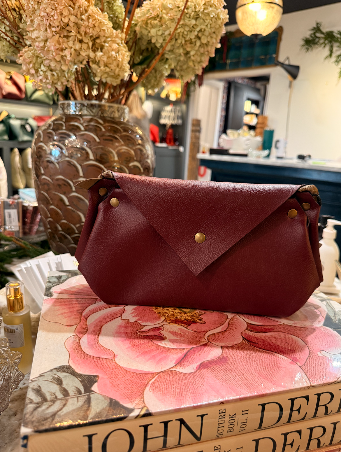 NADA Vegan Tulip Handbag