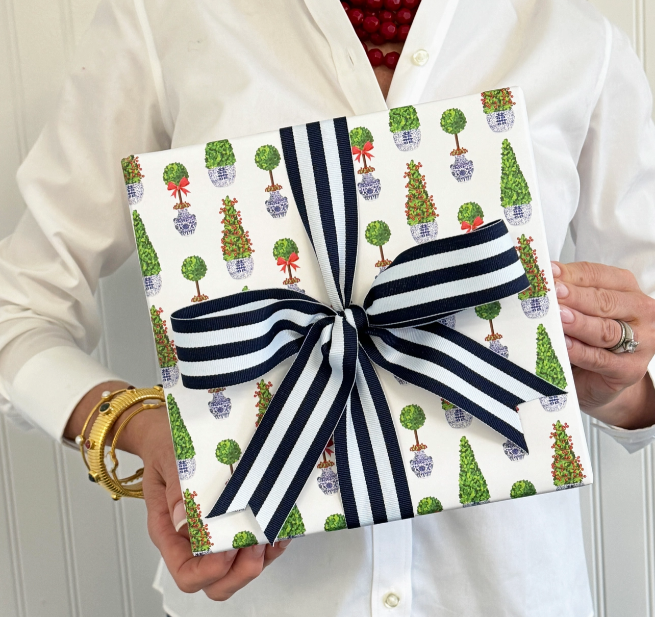 Continuous Roll Gift Wrap