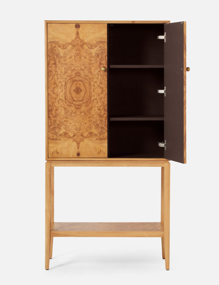 Taina Cabinet