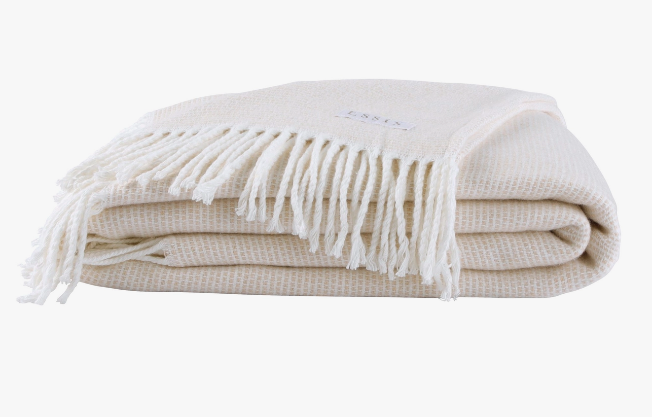 Cocoon Fringe Blanket