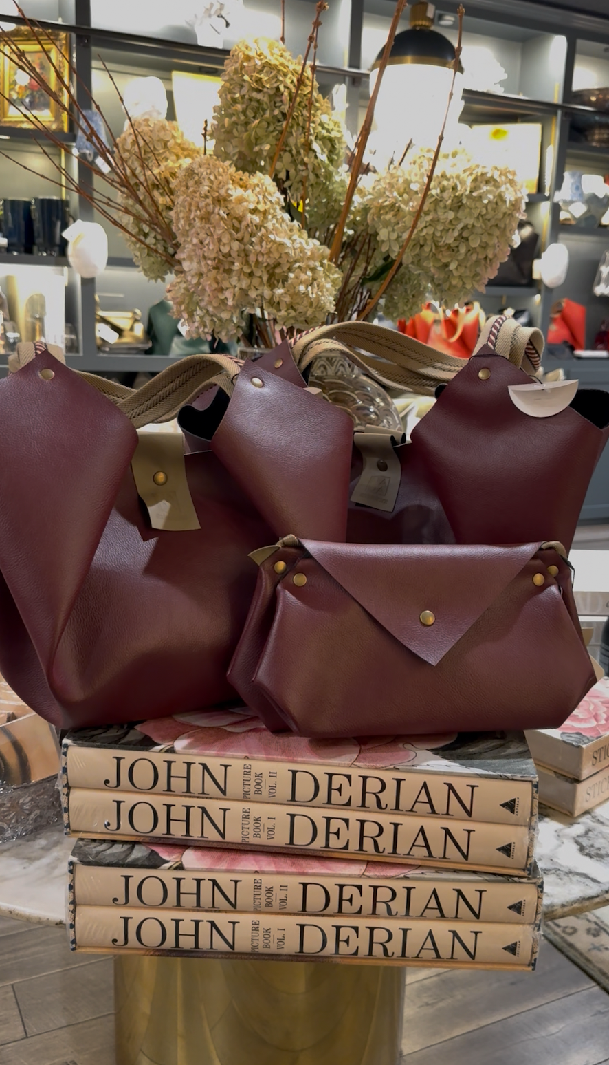NADA Vegan Tulip Handbag