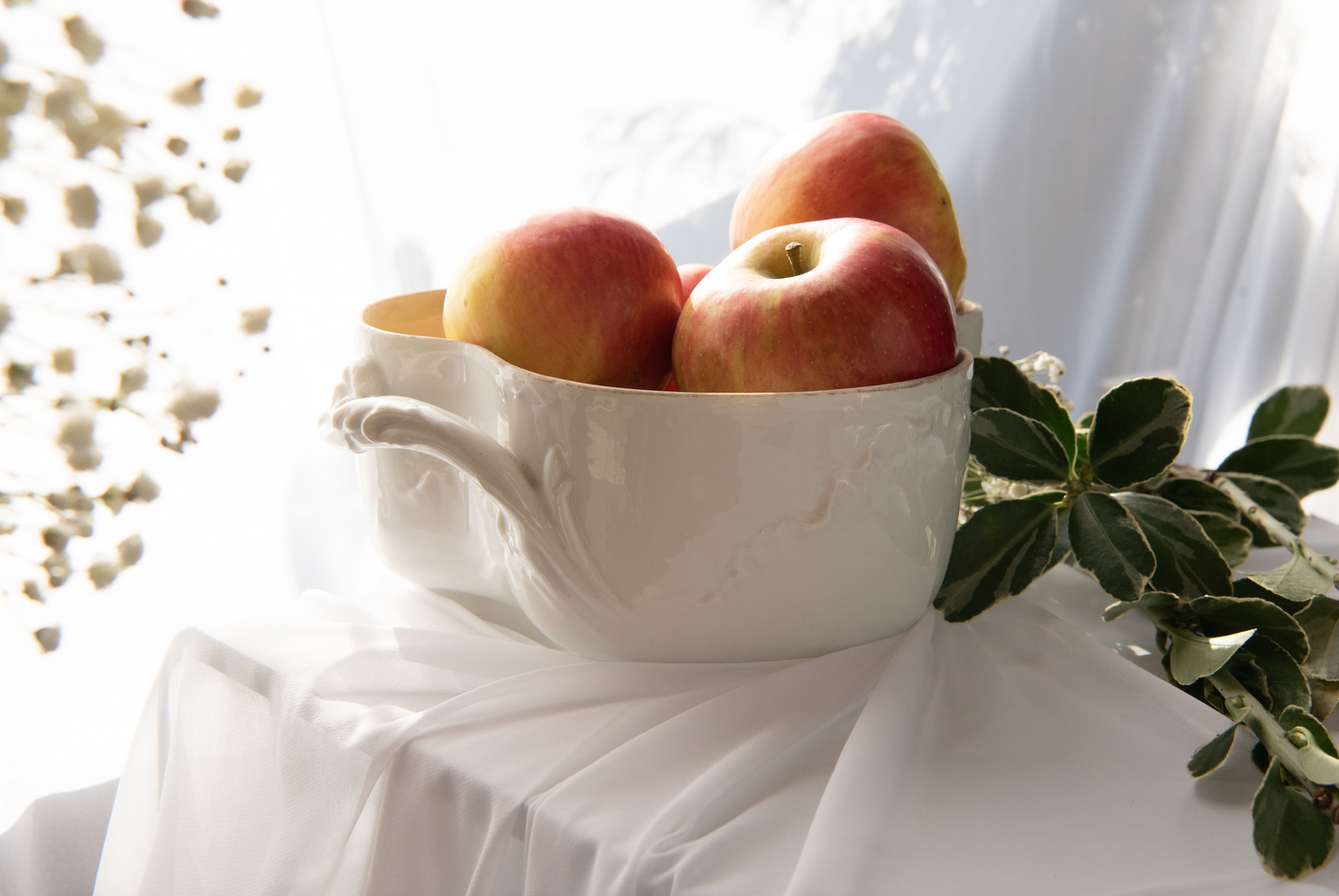 Vintage Serving Bowl with Lid