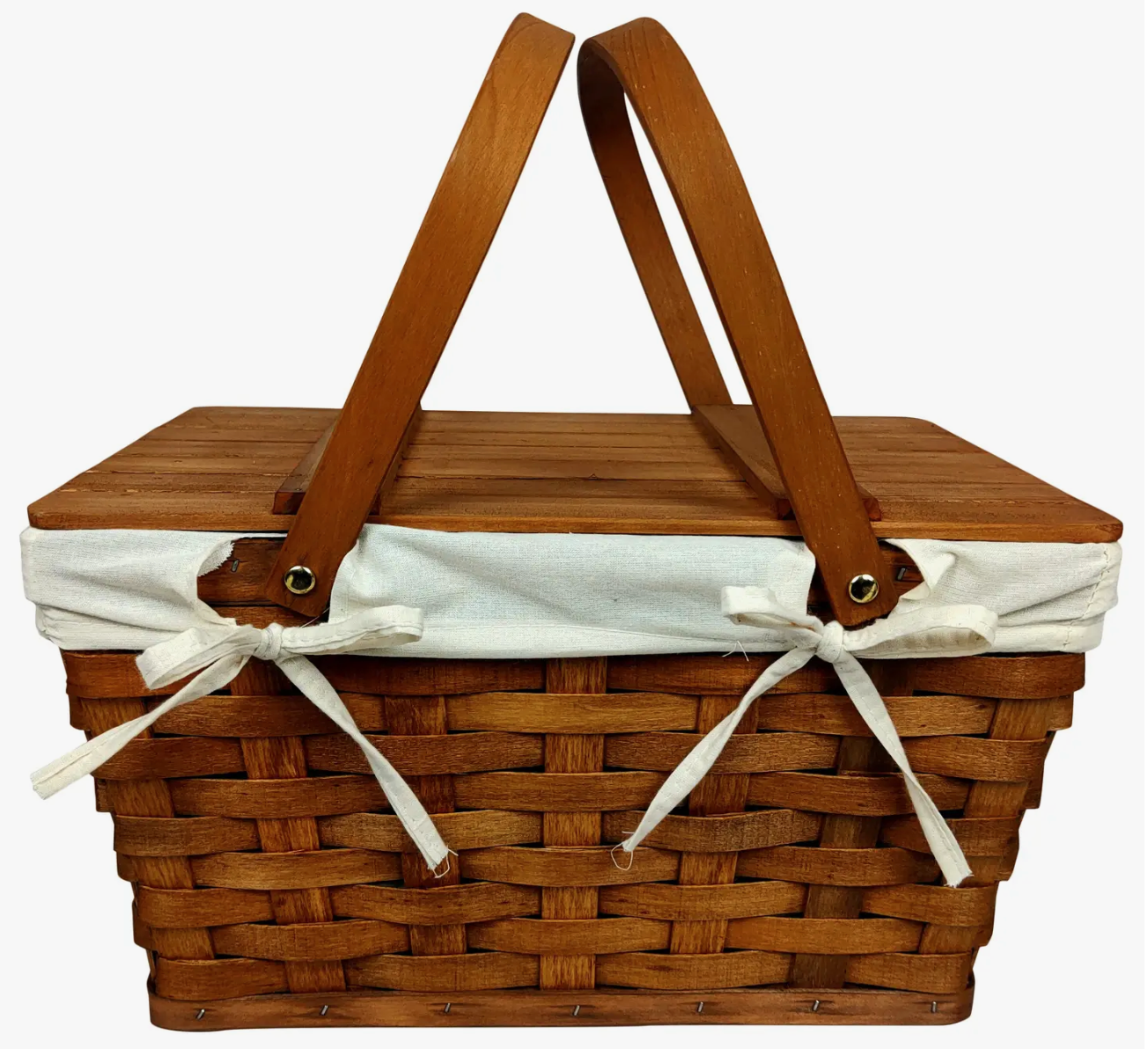 Woodchip Picnic Basket