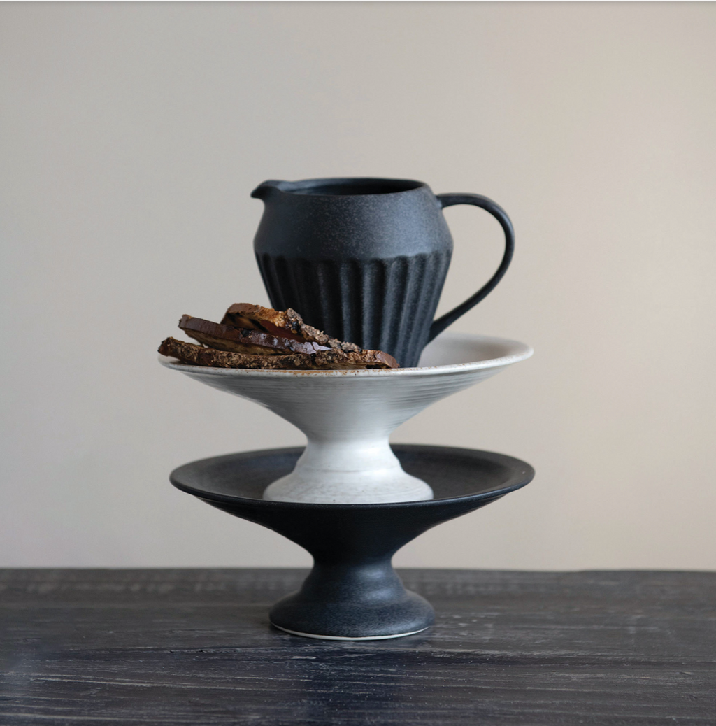 Stoneware Pedestals with Matte Finish